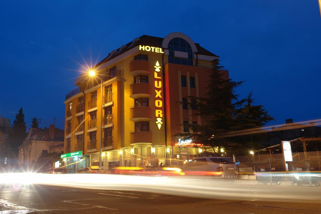 Hotel Luxor 부르가스 외부 사진